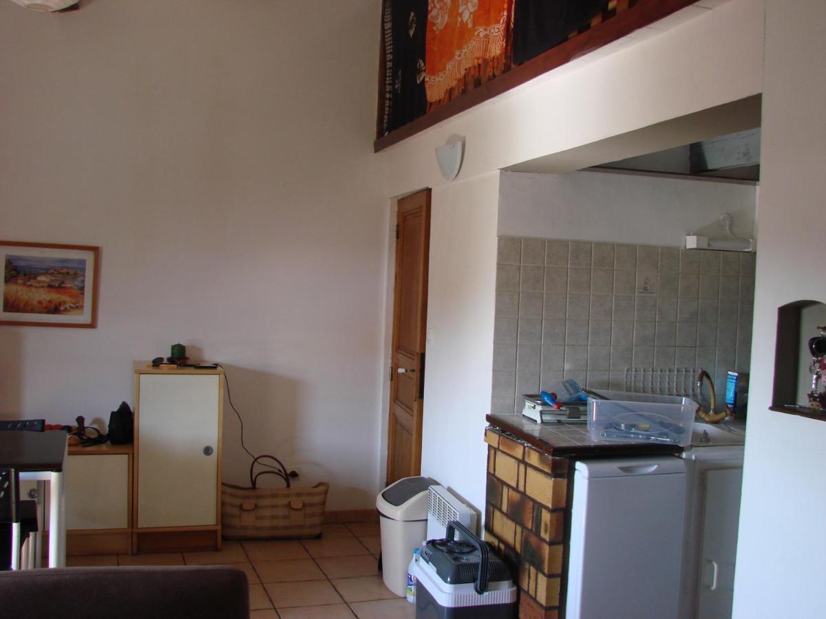25 Fm 2 D Apartment Coursan ภายนอก รูปภาพ