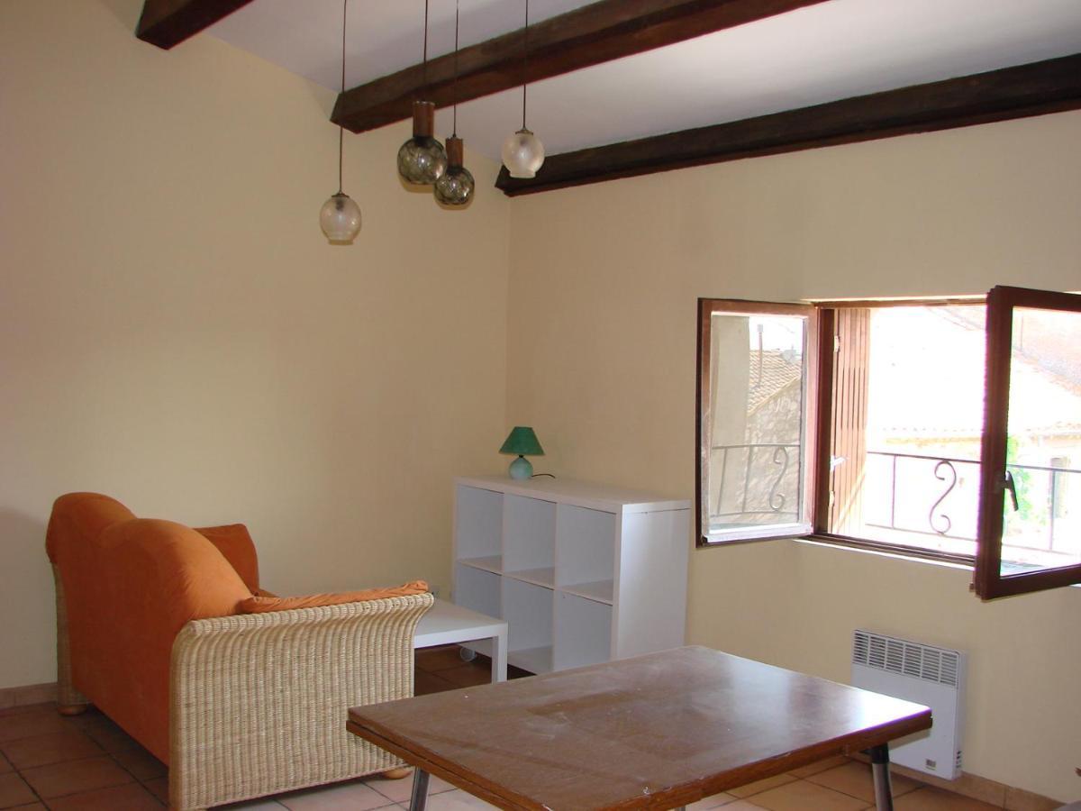 25 Fm 2 D Apartment Coursan ภายนอก รูปภาพ